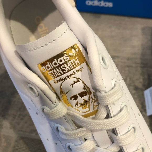 New Adidas Stan Smith Classic Sneakers White Beige Men’s Shoes Multiple Sizes - Picture 7 of 8